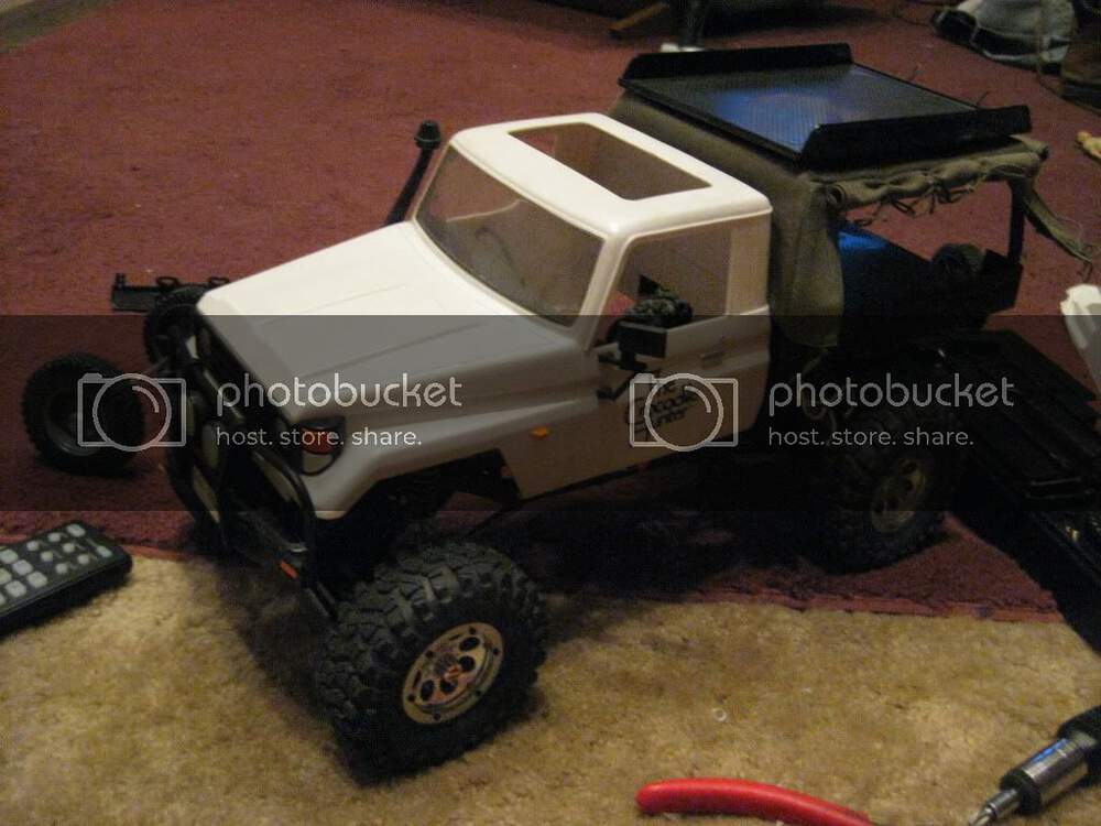 newSCX10Body004.jpg