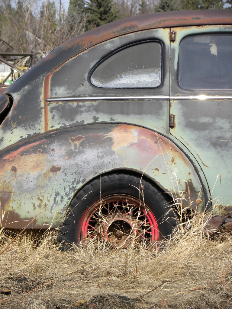 patina_and_wires_by_quanticchaos1000-d4x21va.jpg