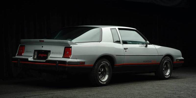 pontiac-00033-3.jpg