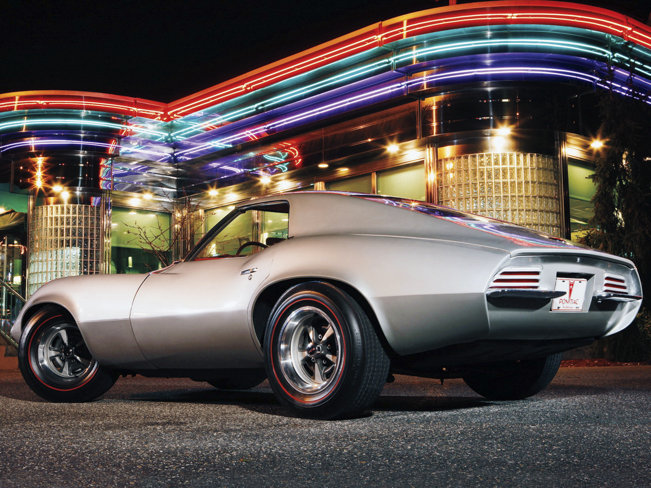 pontiac_banshee_concept_car_4.jpg