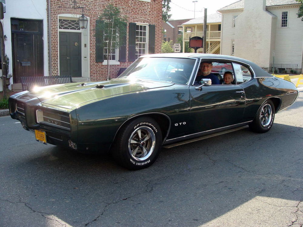 AACA Fredericksburg Car Show.jpg