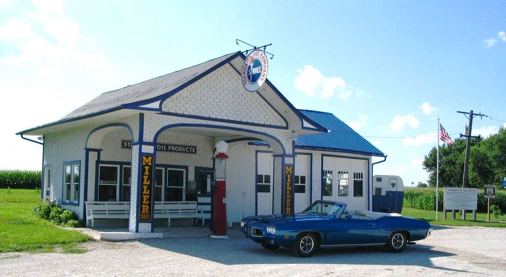Route 66 Gas Station & Lemans.jpg