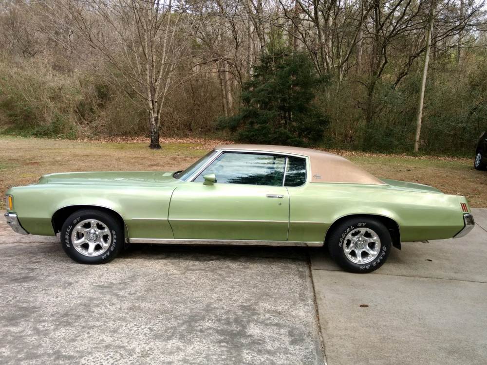 Pontiac Drivers side view.jpg