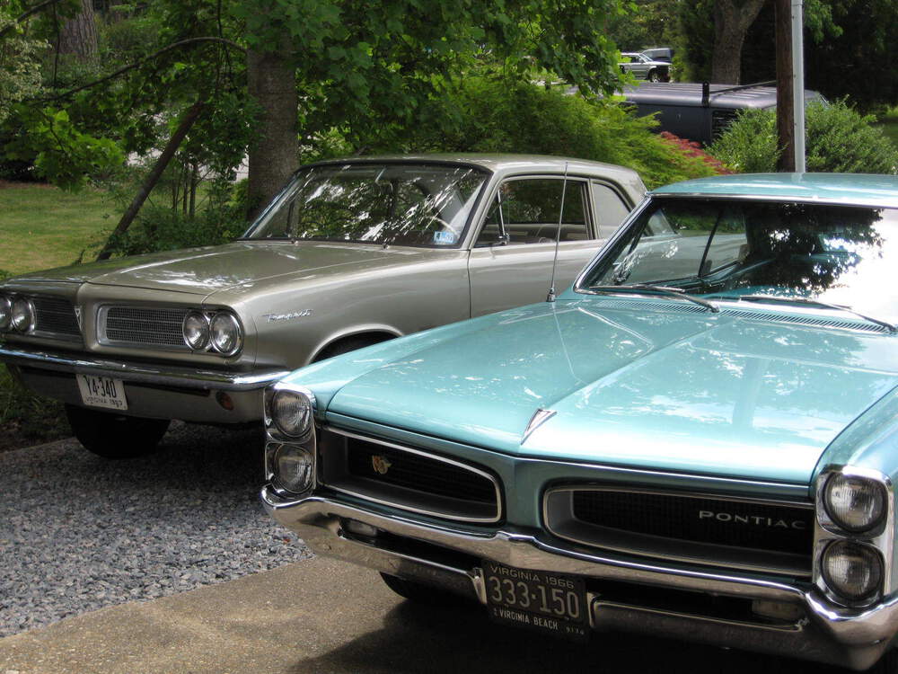 2012 PONTIAC IN THE DRIVE 003.JPG
