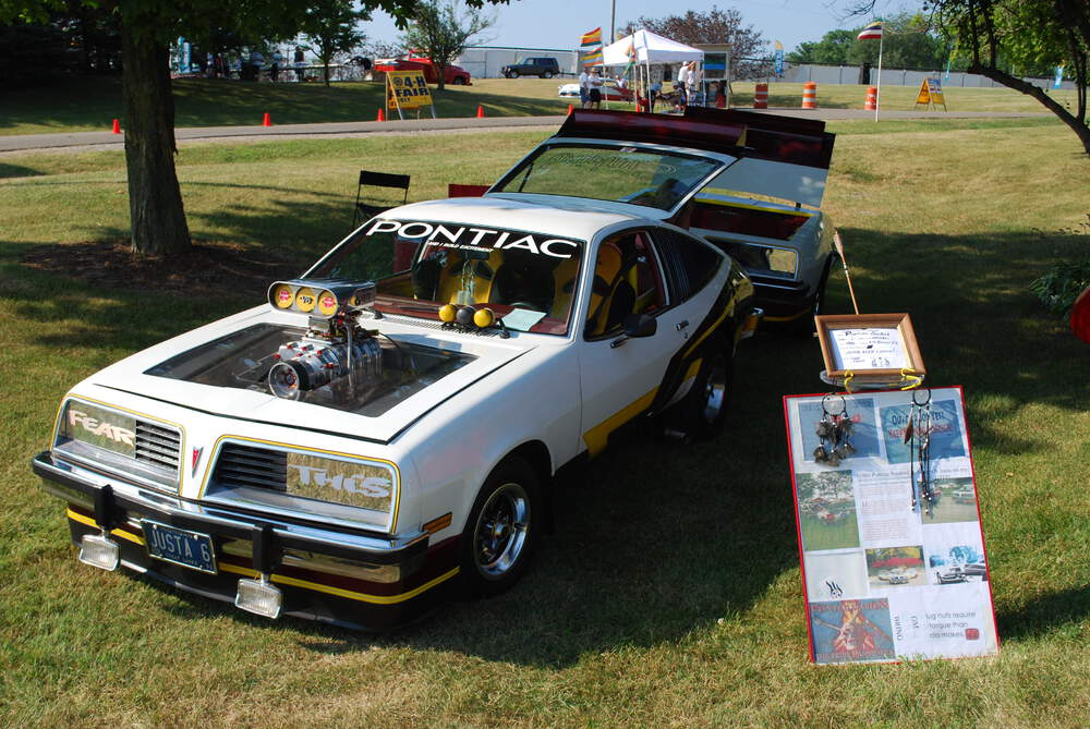sleds 003.jpg