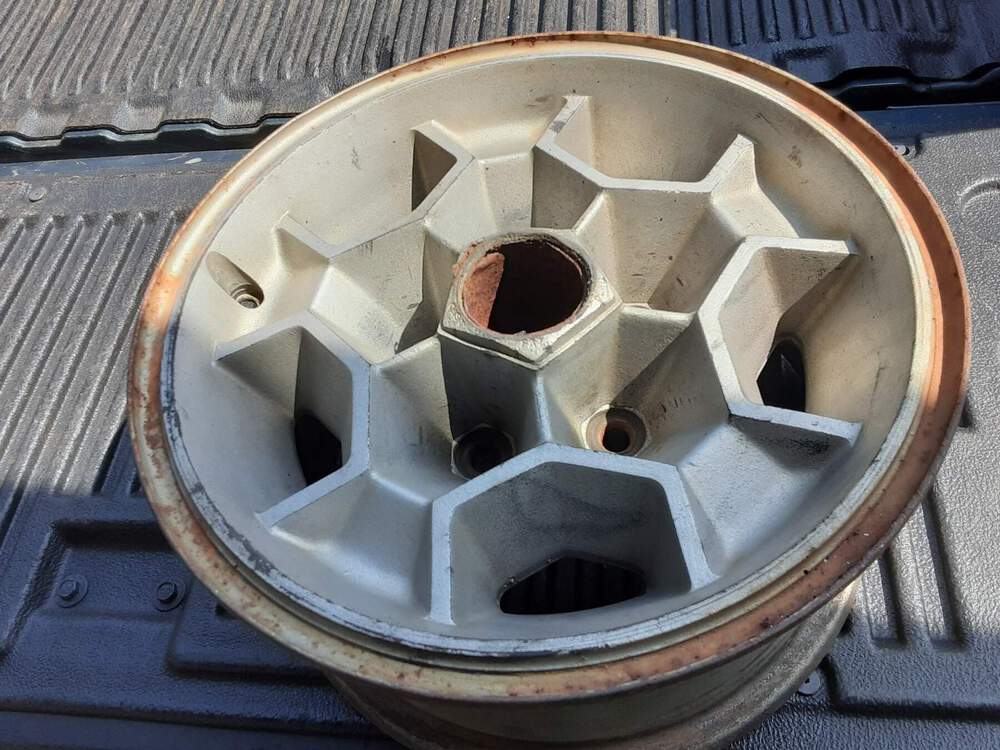 honeycomb wheels 047.jpg