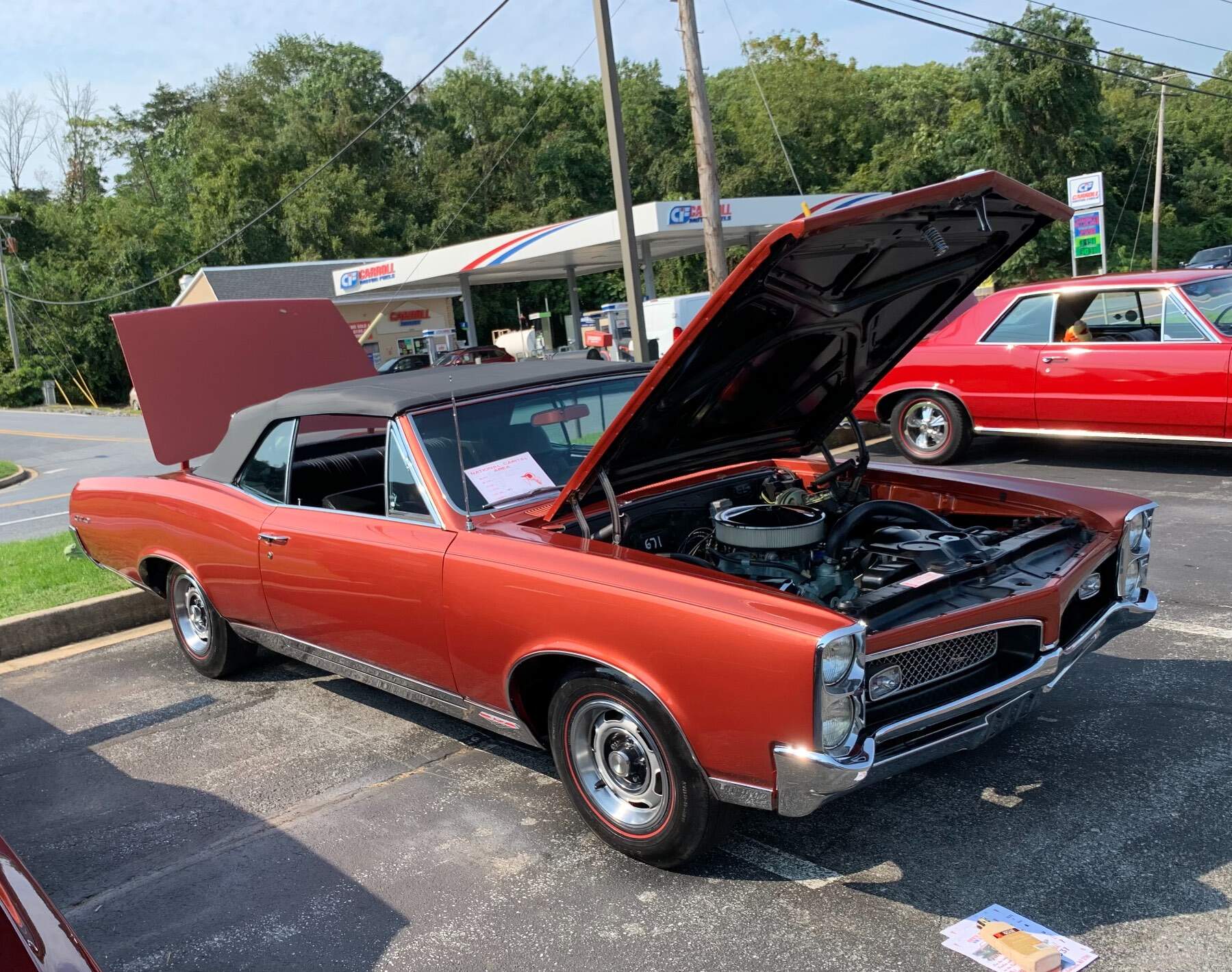 39th (and final) Pontiac show at Burdette Bros. (former Pontiac dealer