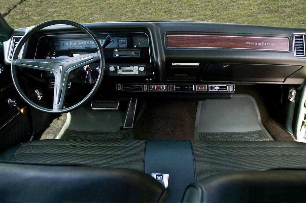 Pontiac_Catalina_17.jpg