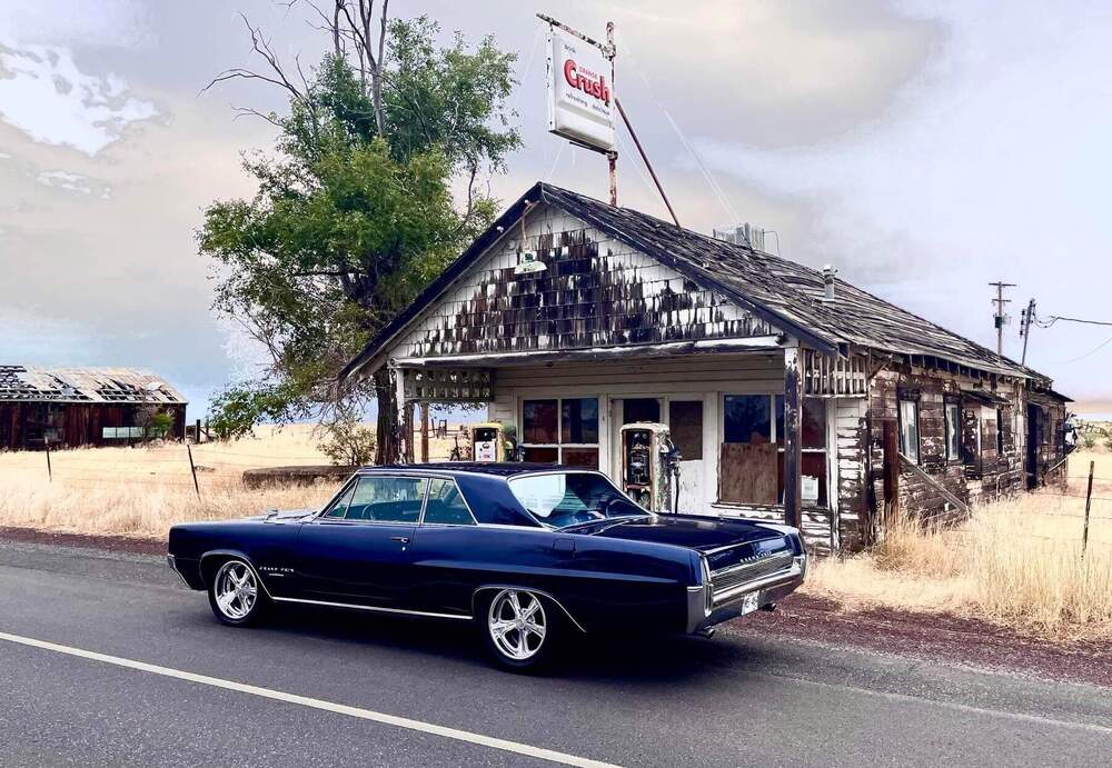 Brutus Gas Staion 2.jpg