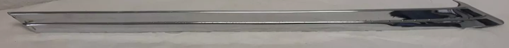 2024-10-18 00_35_49-1963-64 Pontiac Grand Prix Exterior Belt Molding Trim LH_RH 4875879_78 OEM _ eBa.png