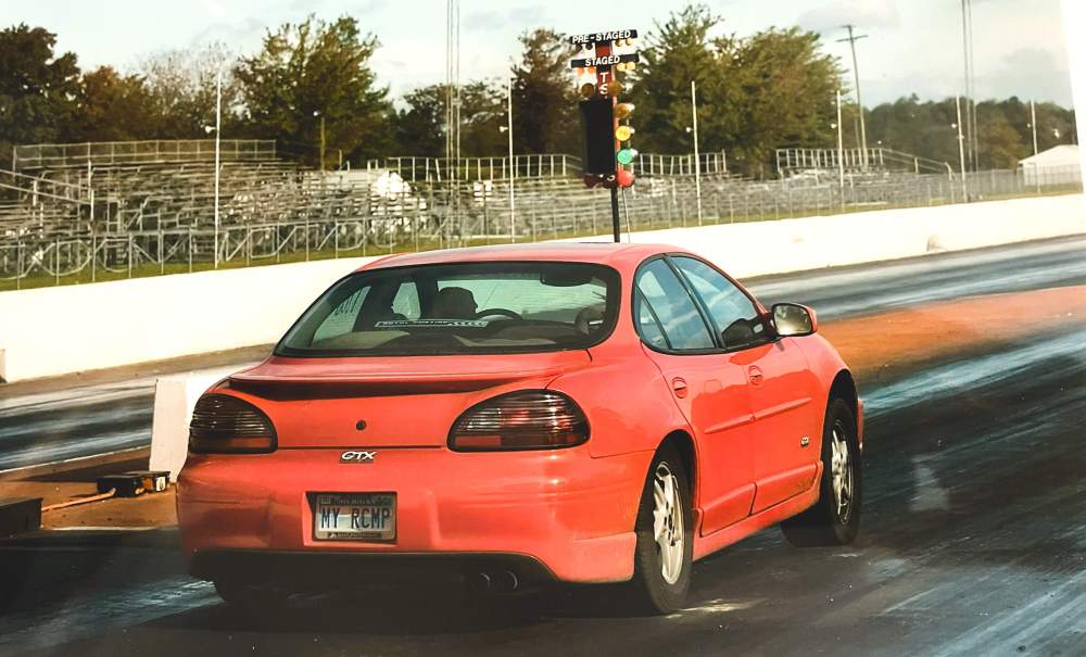 99 GP GTX Kat driving at Milan 2004.jpg