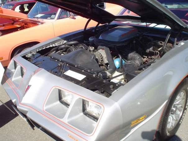 Shuman Chrysler Car Show 8-06_4.jpg