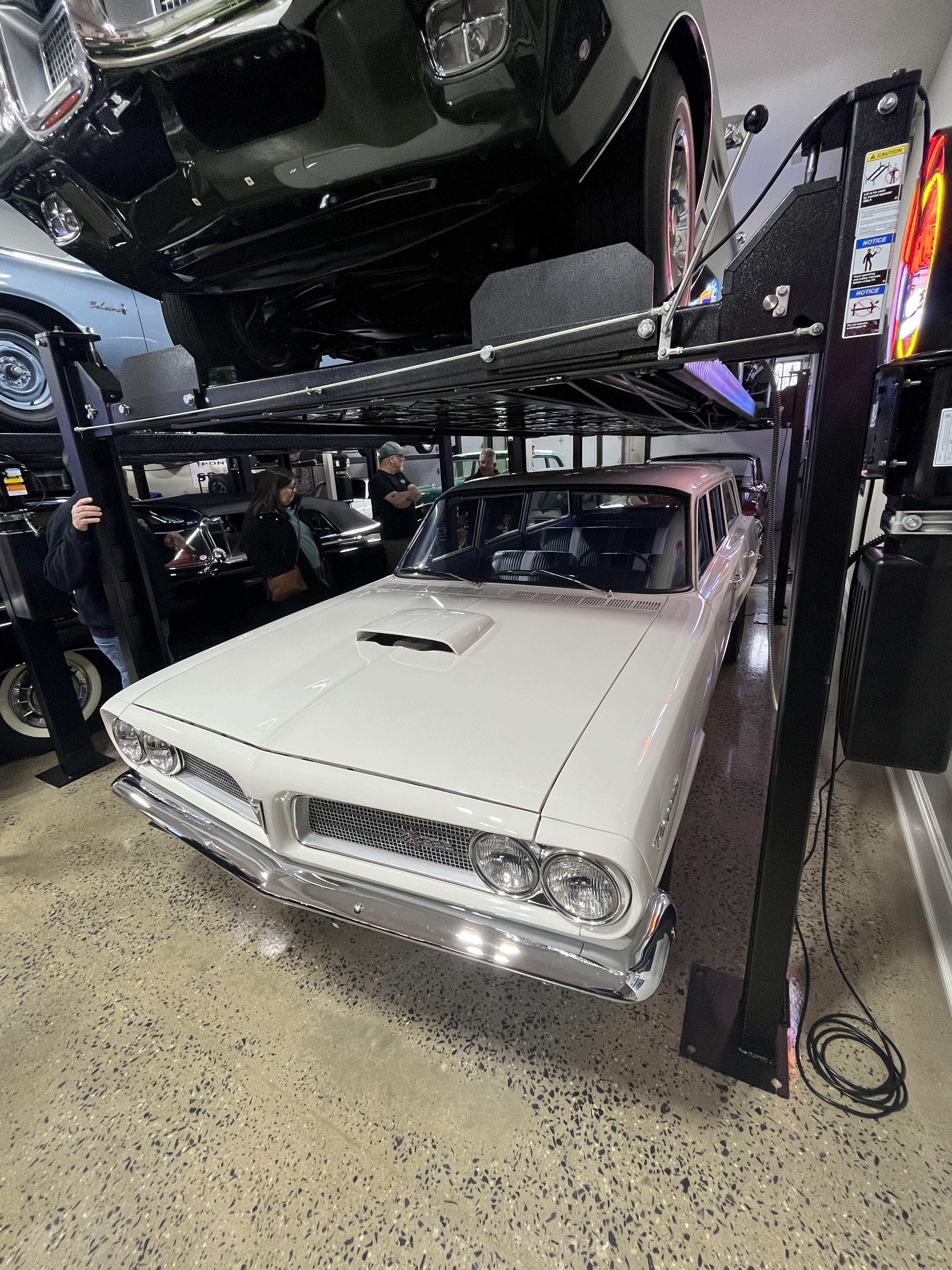 The Rarest Wagon - The '63 SD 421 Tempest