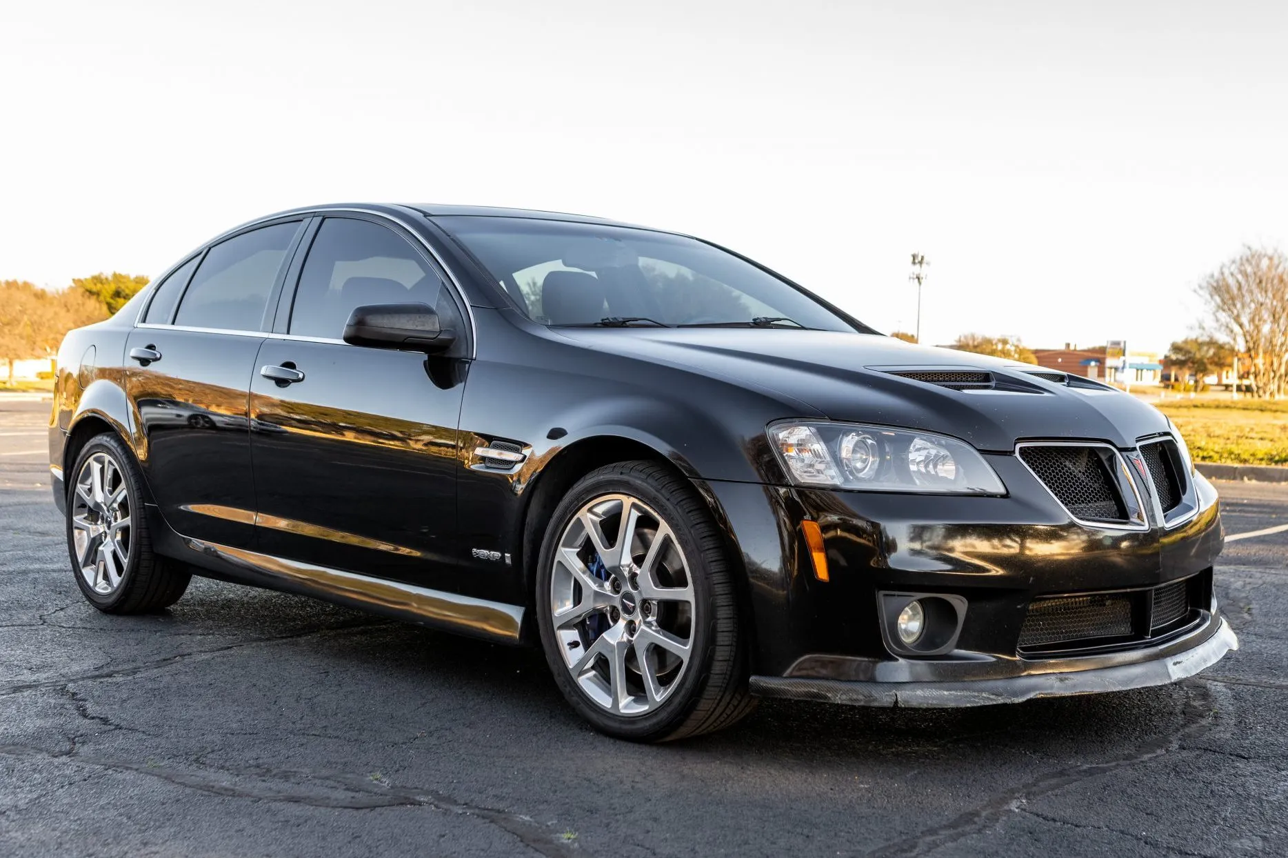 Pontiac G8 Launches